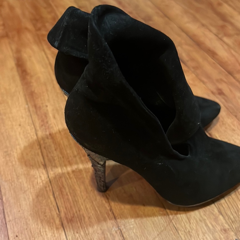 Womens Sigerson Morrison black boots, size 8.5